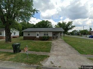 522 Westwood Dr, Hopkinsville, KY 42240