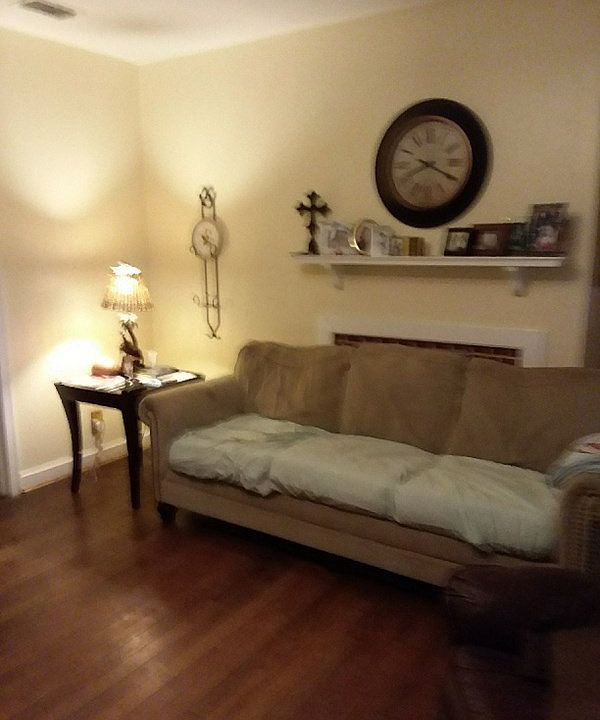 2nd image of 211 Claire Dr