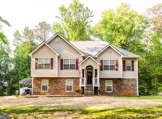 325 Clearbrook Dr, Covington, GA 30016