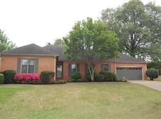 8201 San Augustine Ln, Germantown, TN 38138