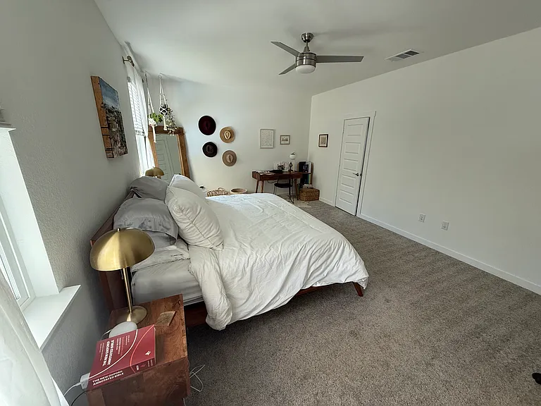 8411 Linda Michelle Ln — Photo 4