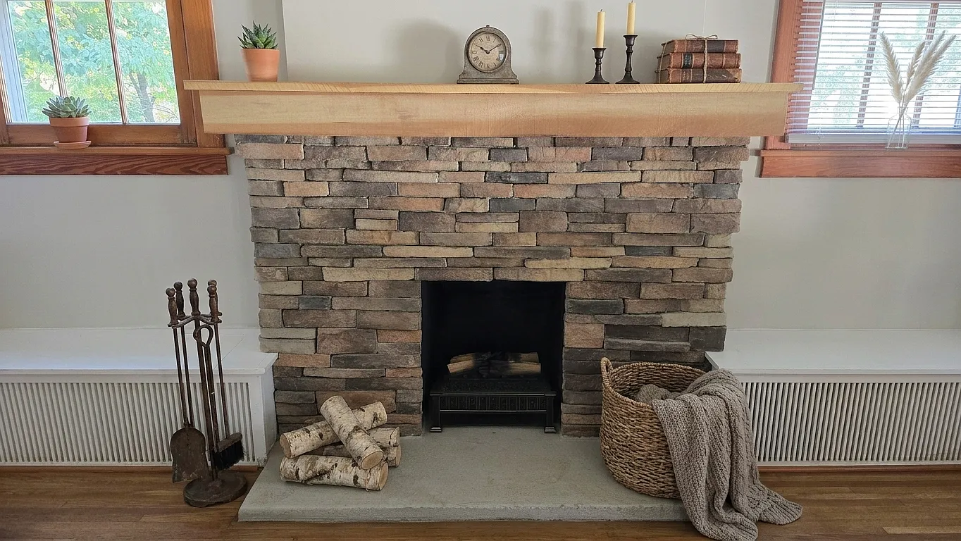 4 bed, 1800 sqft, $2,395 — Photo 3