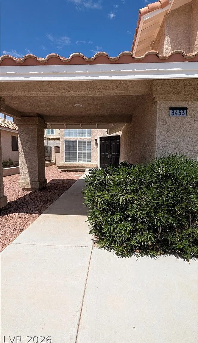4 bed, 3.0 bath, 2507 sqft, $2,850 — Photo 1