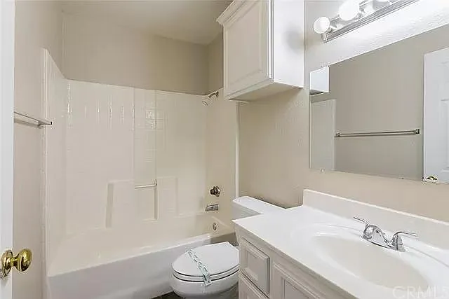 29184 Stonegate Ln — Photo 16