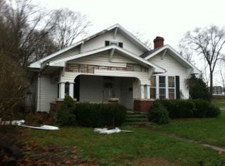 208 College Ave E, Paoli, IN 47454