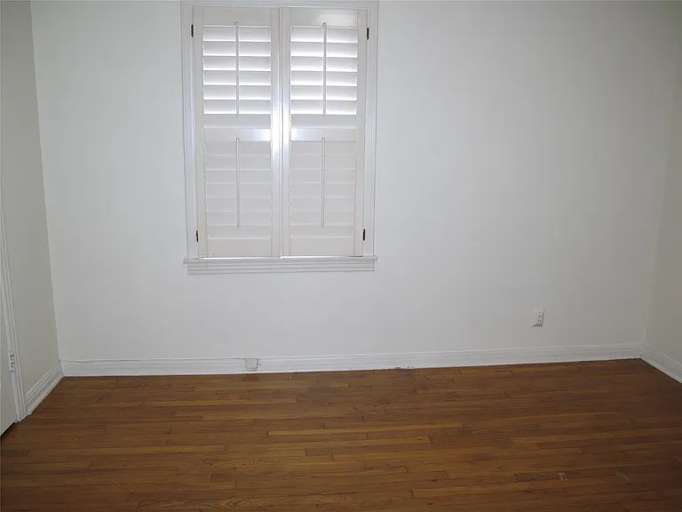 5125 Locust St — Photo 10