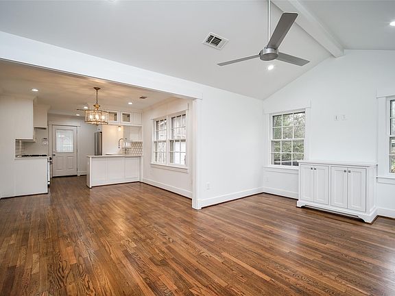 5th image of 716 Kelley St