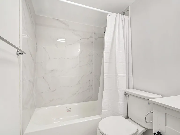 4015 Cornwall Dr #A — Photo 19