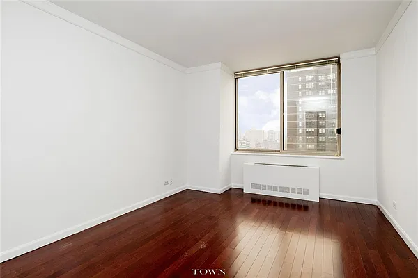 Rented by Town Residential | media 10
