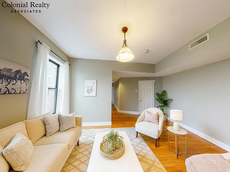 17 Highgate St #11 — Photo 14