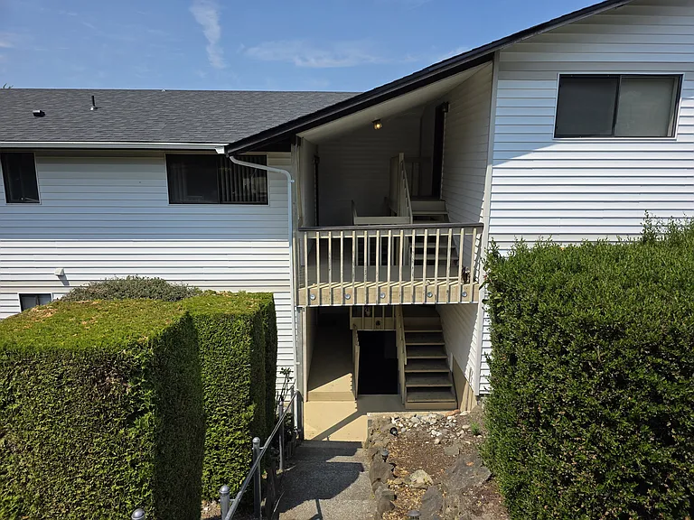 184 Belvedere St #1 — Photo 29