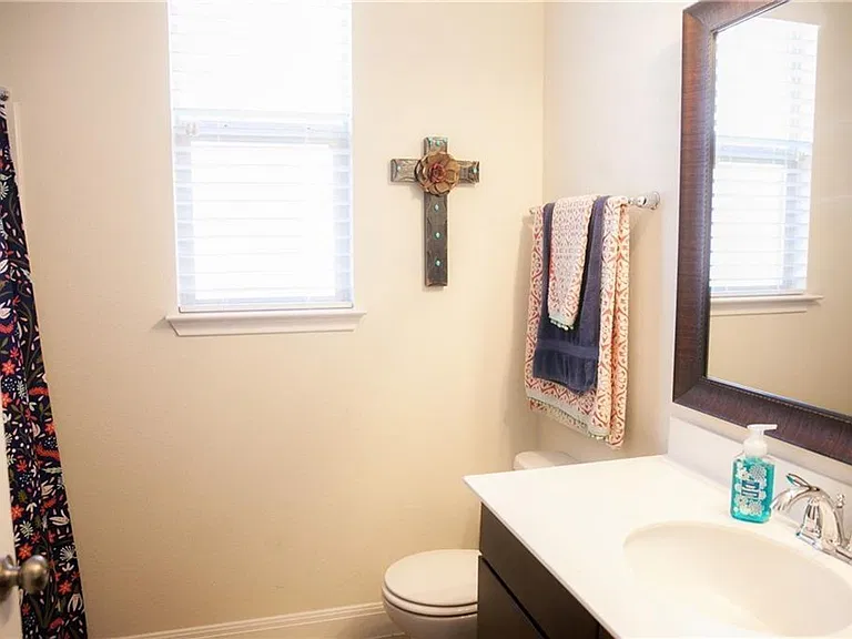 209 Methodius Dr — Photo 26