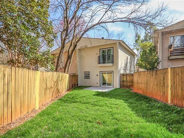 1210 Cleburne Ave NE — Photo 25