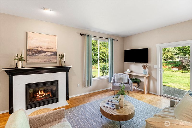 5th image of 825 Jewil Drive