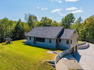 33 W Court Rd, Sunapee, NH 03782