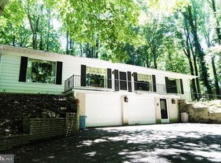 406 Green Valley Rd, Langhorne, PA 19047