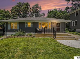 6456 Parker St, Omaha, NE 68104