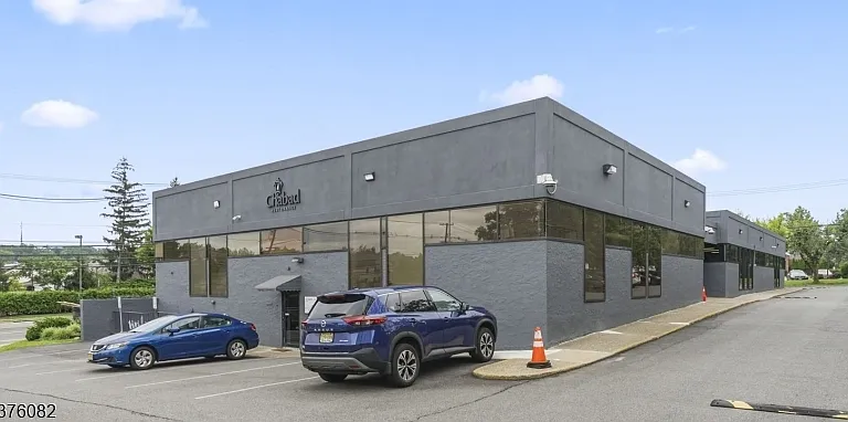 401 Pleasant Valley Way #1 — Photo 1