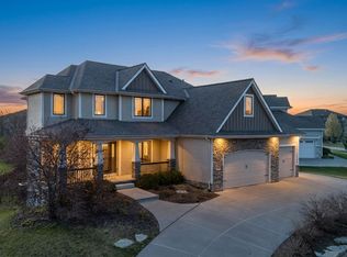 1730 S 220th Ave, Elkhorn, NE 68022