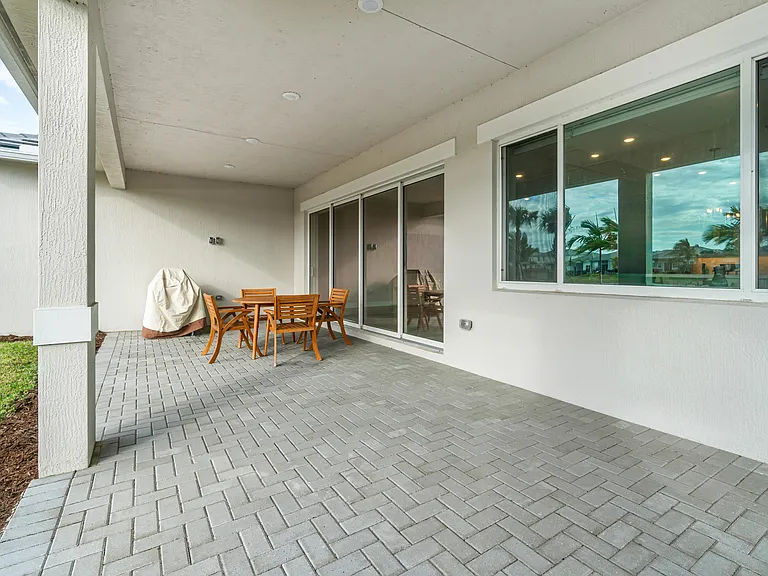 12272 Waterstone Cir — Photo 32