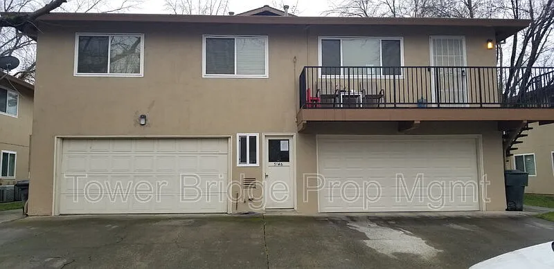 2 bed, 1.0 bath, 840 sqft, $1,595 — Photo 2