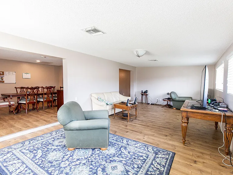 3511 S Alder Dr — Photo 25