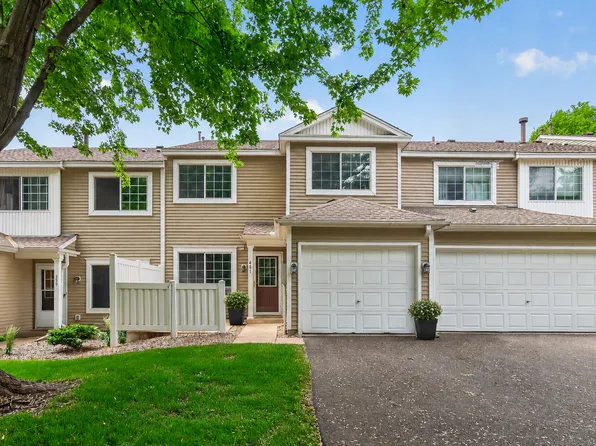 401 Leeward Trl, Woodbury, MN 55129