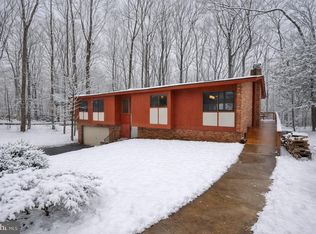 10209 Lloyd Rd, Potomac, MD 20854