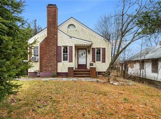 94 W Eckerson Rd, Spring Valley, NY 10977