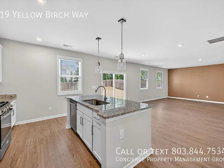 119 Yellow Birch Way — Photo 9