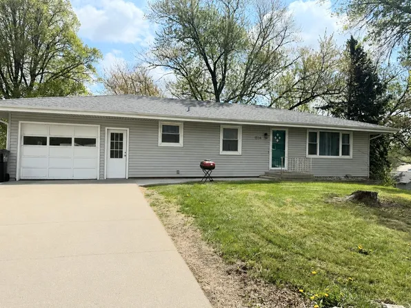 1514 Glenmore Dr, Norfolk, NE 68701