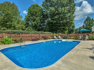 1035 Franklin Heights Dr, Winchester, TN 37398
