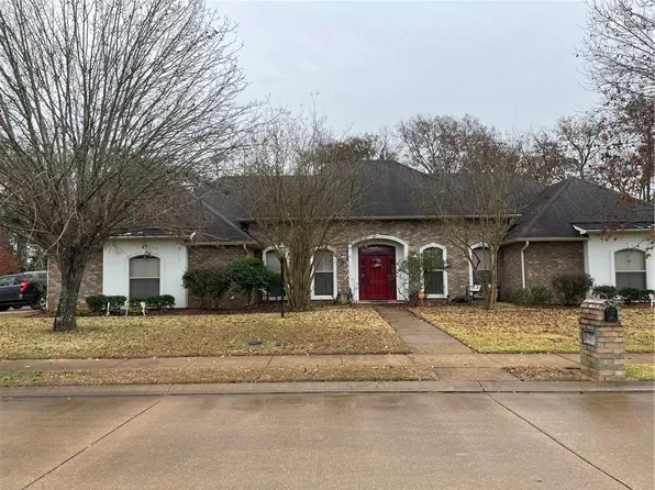 6401 Bayou Crossing Dr, Alexandria, LA 71303