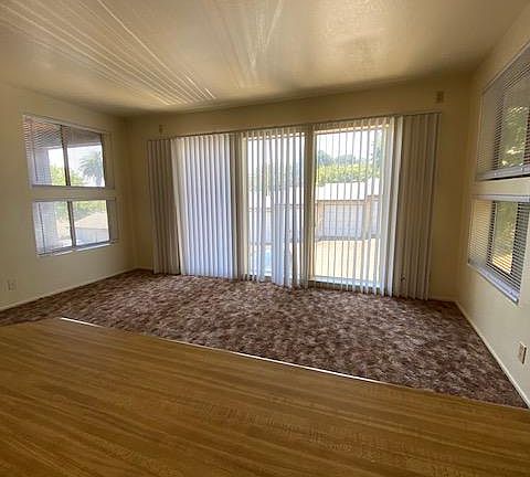 5th image of 124 Frisbie St #124