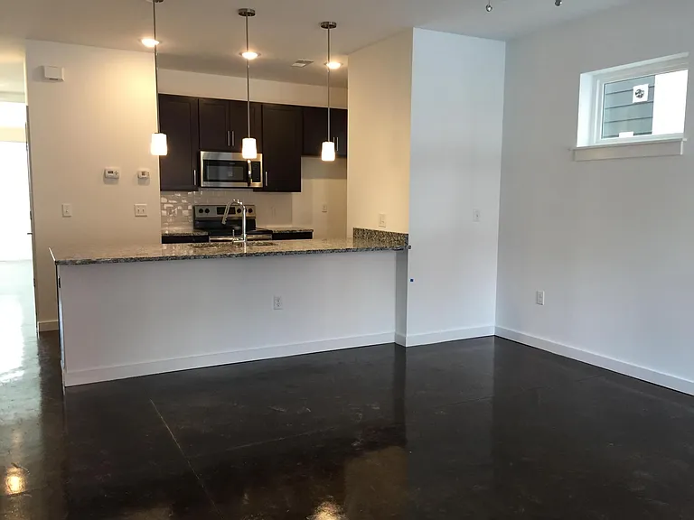 1216 Porter St #A — Photo 5