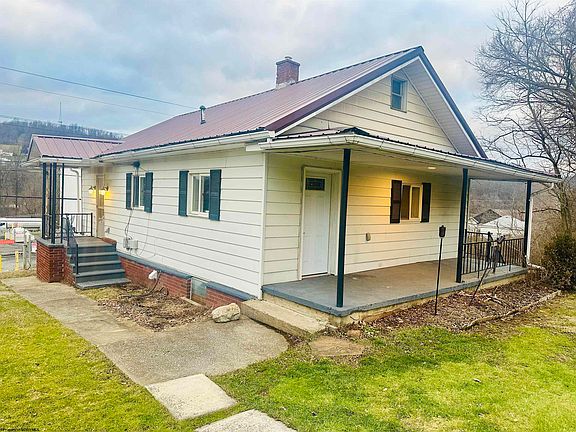 2nd image of 440 Boyers Ave