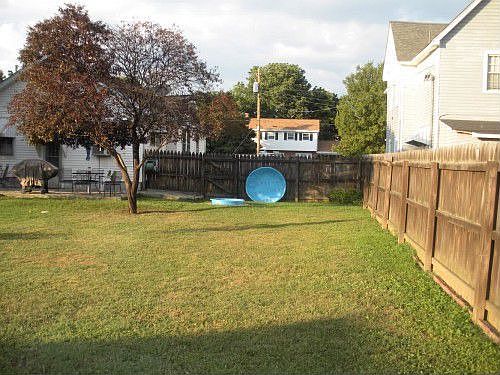 3rd image of 908 Bowman Ave