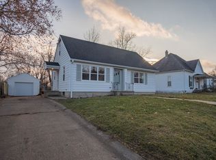 1306 Pollock Rd, Mexico, MO 65265