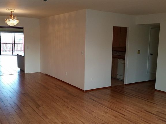 4th image of 7118 Haworth St