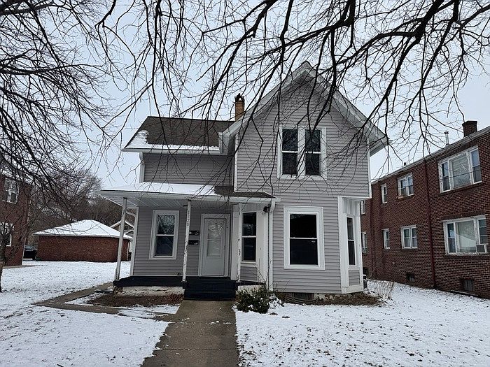1st image of 1328 Evelyn St #1