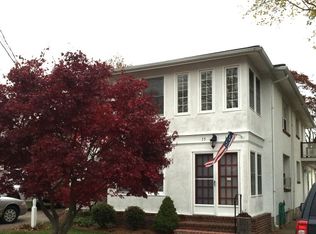 13 Oak Rd, Norwood, MA 02062