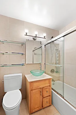 Rented by Compass | media 5