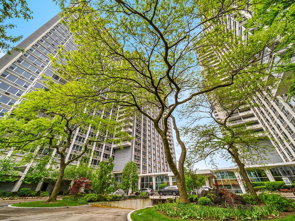 1st image of 4250 N Marine Dr APT 706