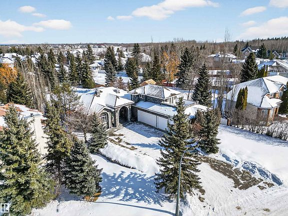 2nd image of 525 Estate Dr