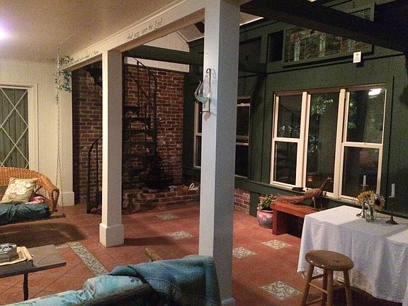 5th image of 32 Wildwood Ln