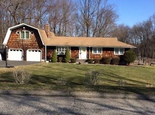 23 Federal Rd, Shelton, CT 06484
