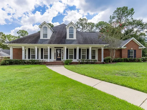 212 North Cir, Fairhope, AL 36532