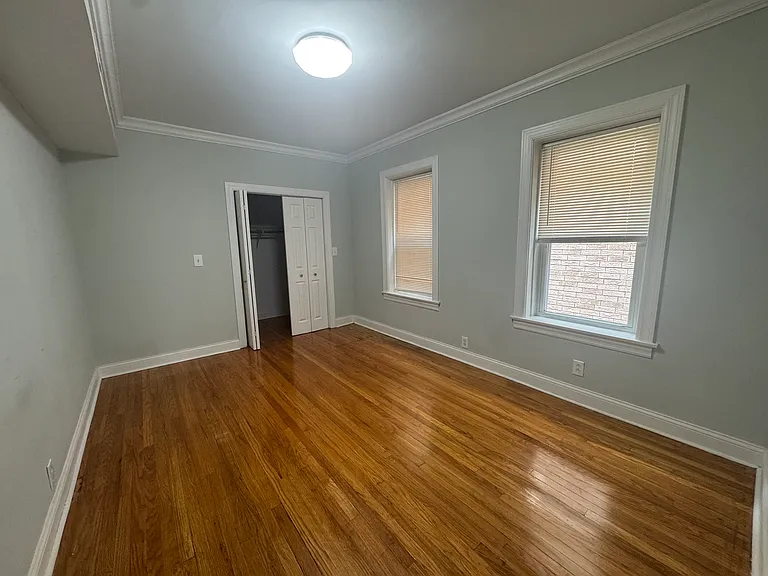 5405 N Sawyer Ave #1 — Photo 10