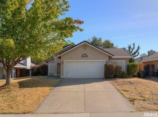 8416 Falcon View Dr, Antelope, CA 95843