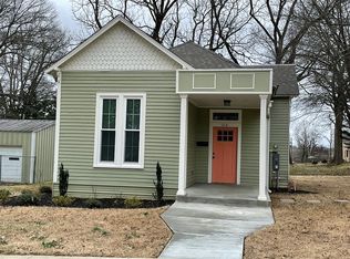 216 W Deaderick St, Jackson, TN 38301